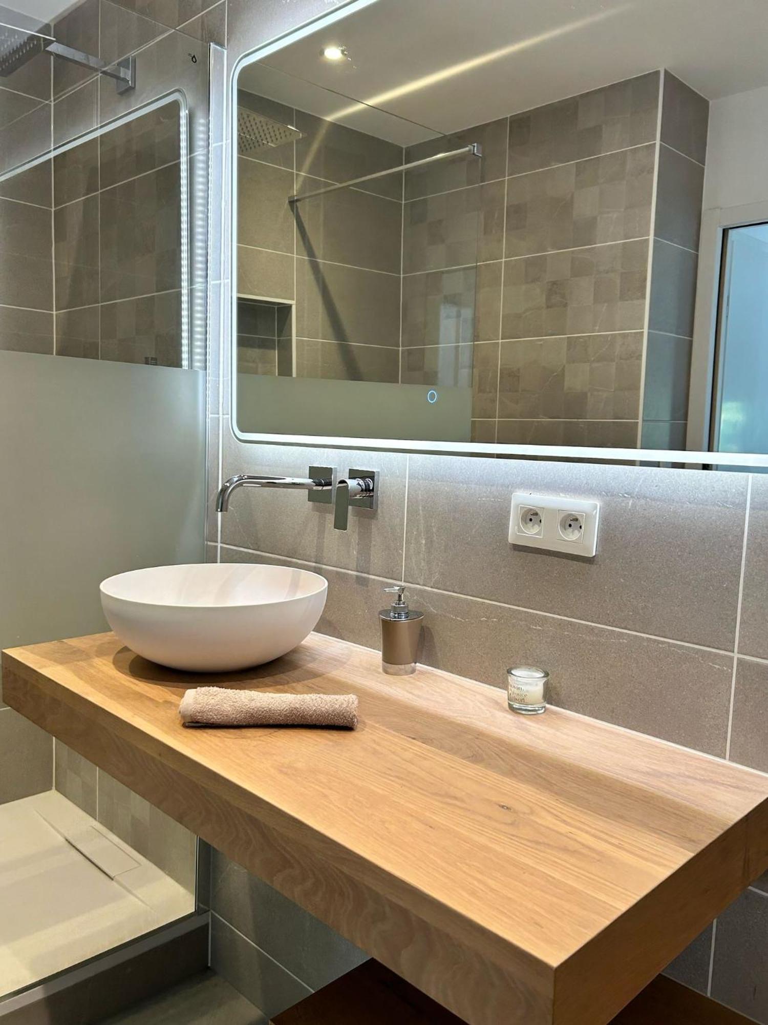 Appartement Moderne Strasbourg Exteriör bild